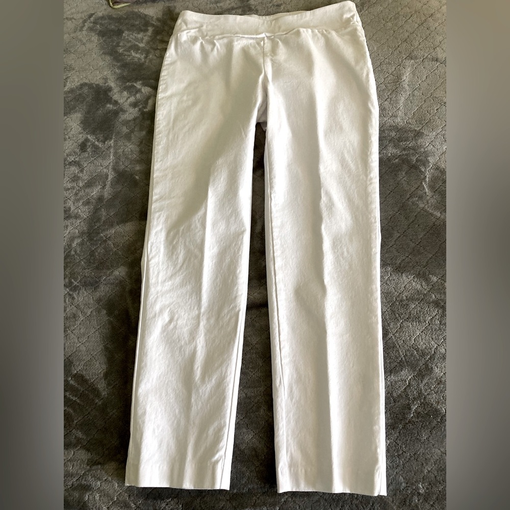 Jules & Leopold misses pull on stretch crop slacks.  Size Medium white.